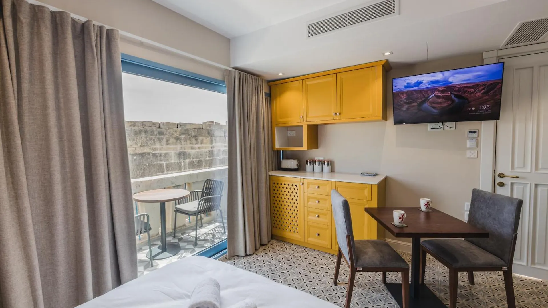Aparthotel Iz-Zebbuga Boutique Suites