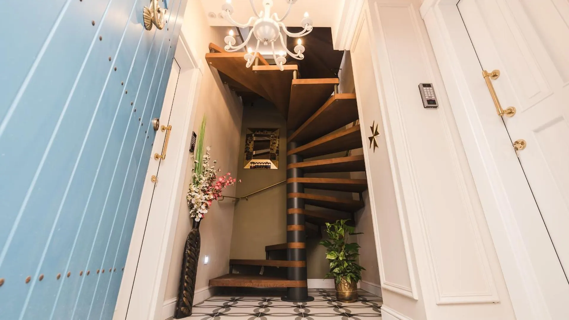 Iz-Zebbuga Boutique Suites