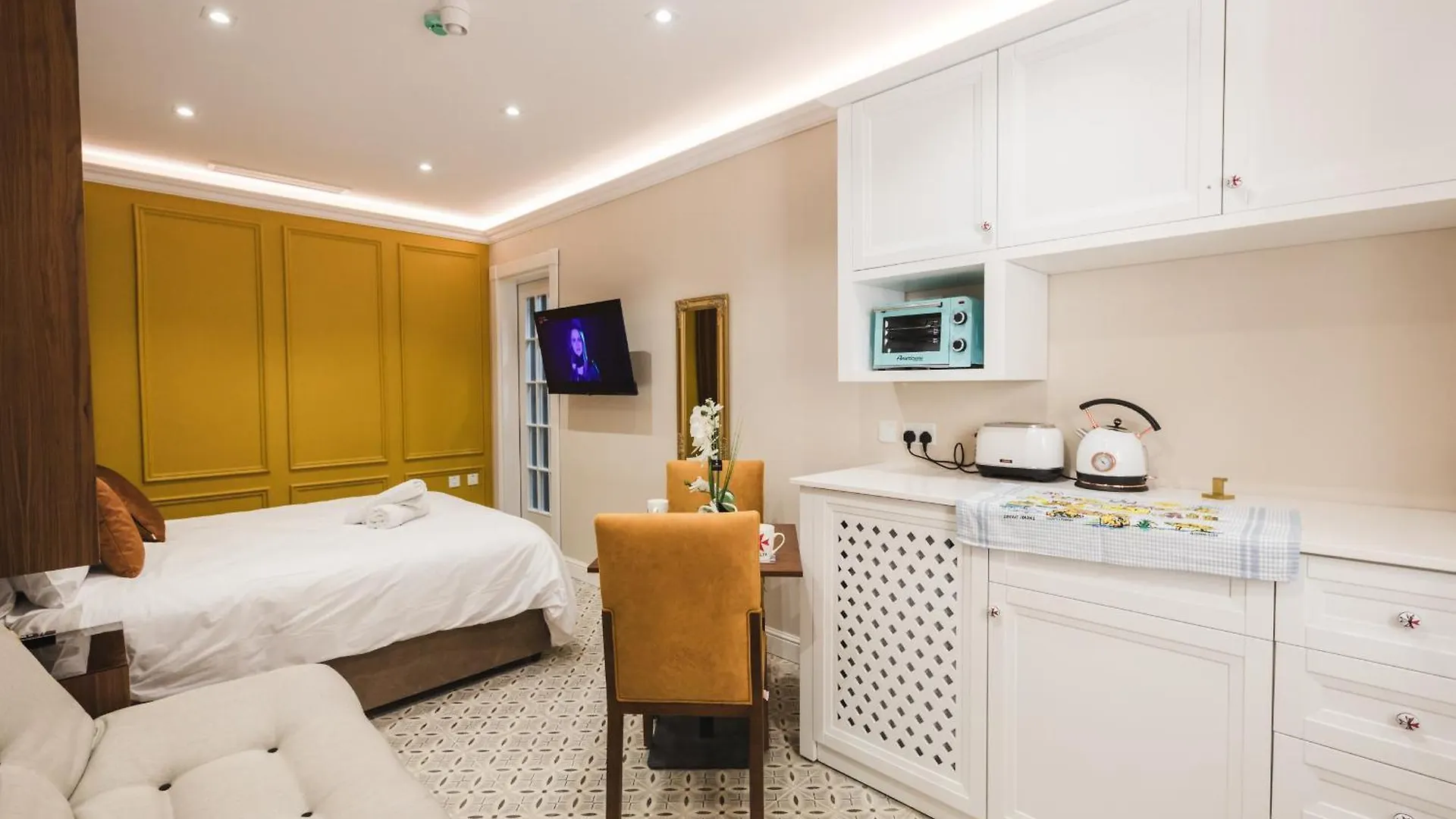 Iz-Zebbuga Boutique Suites 0*, Zebbug (Southern Region)