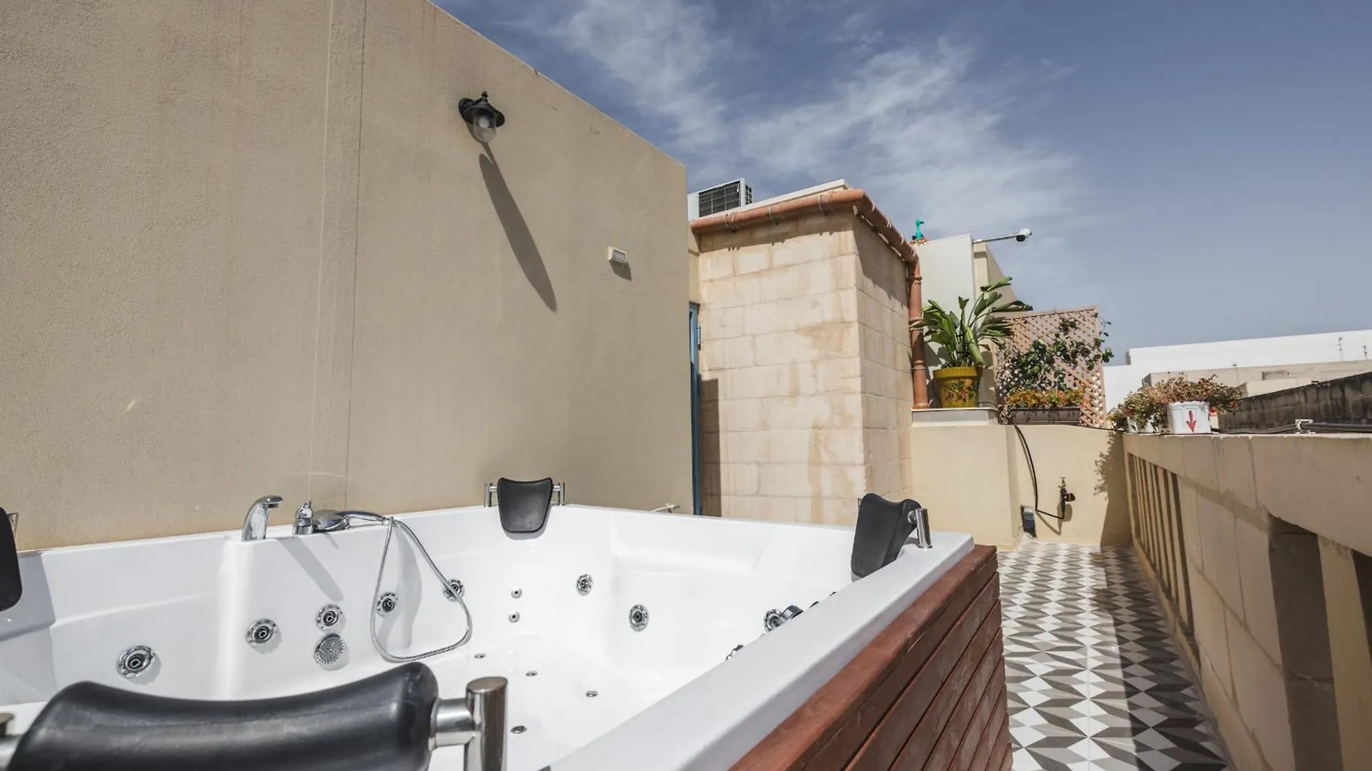 Iz-Zebbuga Boutique Suites 0*, Zebbug (Southern Region)