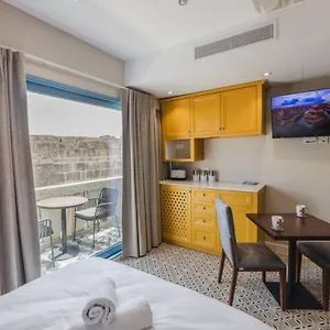 Affittacamere Iz-zebbuga The Penthouse Royal 8, Żebbuġ